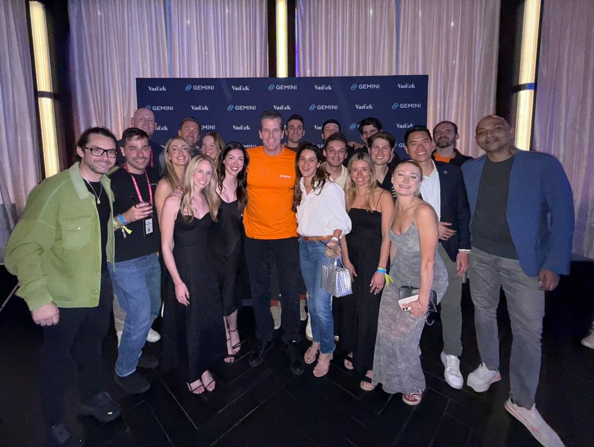 Tyler Winklevoss (@tyler) on Twitter photo Last week <a href="/TheBitcoinConf/">The Bitcoin Conference</a> was on fire. <a href="/DavidFBailey/">David Bailey🇵🇷 $1.0mm/btc is the floor</a> continues to outdo himself year after year, even when you'd think it would be impossible to do so. The <a href="/Gemini/">Gemini</a> Dream Team showed up in full force. Thank you to everyone who said hello. It was great to meet new friends, see old Last week <a href="/TheBitcoinConf/">The Bitcoin Conference</a> was on fire. <a href="/DavidFBailey/">David Bailey🇵🇷 $1.0mm/btc is the floor</a> continues to outdo himself year after year, even when you'd think it would be impossible to do so. The <a href="/Gemini/">Gemini</a> Dream Team showed up in full force. Thank you to everyone who said hello. It was great to meet new friends, see old