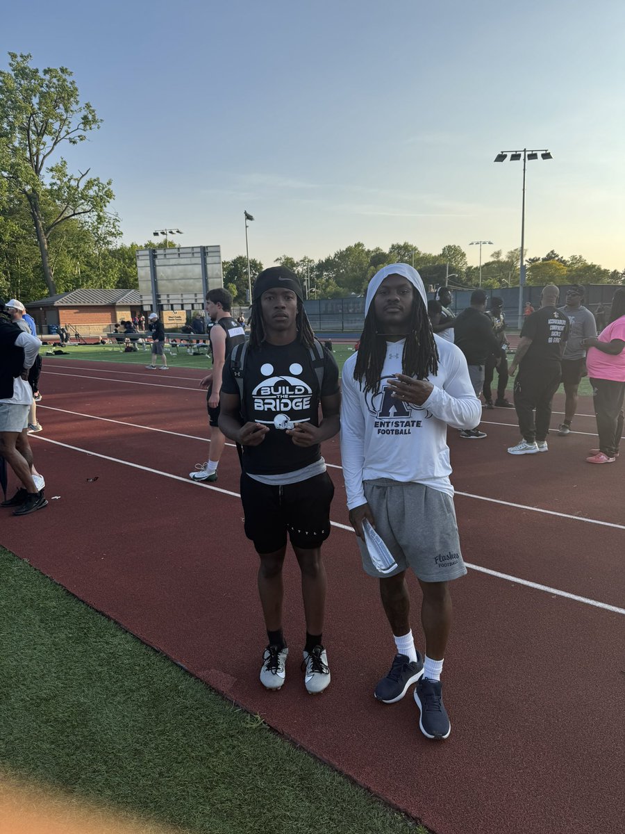 It was a great opportunity to meet coach <a href="/PRINCE4BP/">Prince4BP</a>! Will definitely be at the Kent camp ready to work!