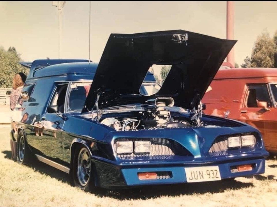 GaukMotors's tweet image. Just love these ozzy custom vans...they are so Fly!
Via Vannin'

#customvan #customvans #superflymagazine #customcars #SuperFlyAutos #customcar #HotRod #projectcar #caroftheday #hotrodlife