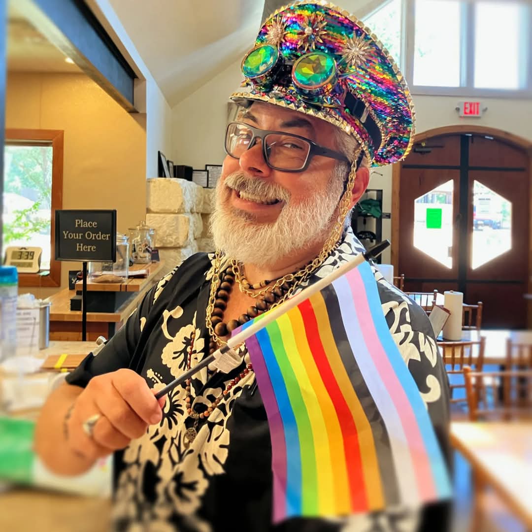 <a href="/pizza_sorellina/">Pizzeria Sorellina</a> <a href="/INFAMOUS_RJK/">My_INFAMOUS_Life</a> <a href="/RobbingThomas/">Good Tweet</a> <a href="/RaelynNelson/">Raelyn Nelson Band</a> The gayest!!