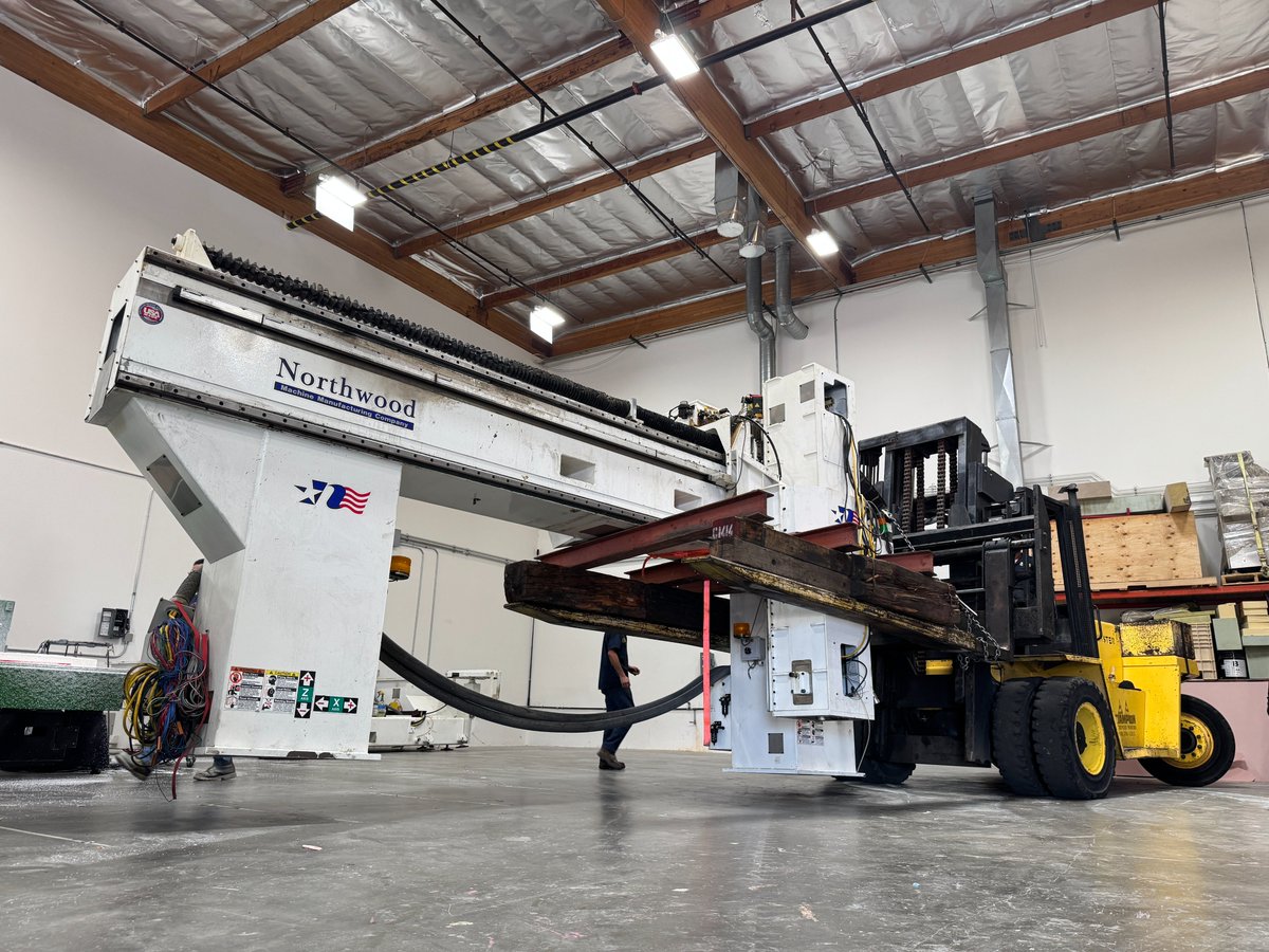 MonsterCities's tweet photo. Big moves at Monster City Studios! 💪 Our new Northwood CNC router is getting installed — opening up huge possibilities for custom fabrication. Stay tuned for what’s coming next! 🛠️✨ #Makerspace #CNC #ThemedEntertainment #MonsterCityStudios https://t.co/giPSCMMG5t