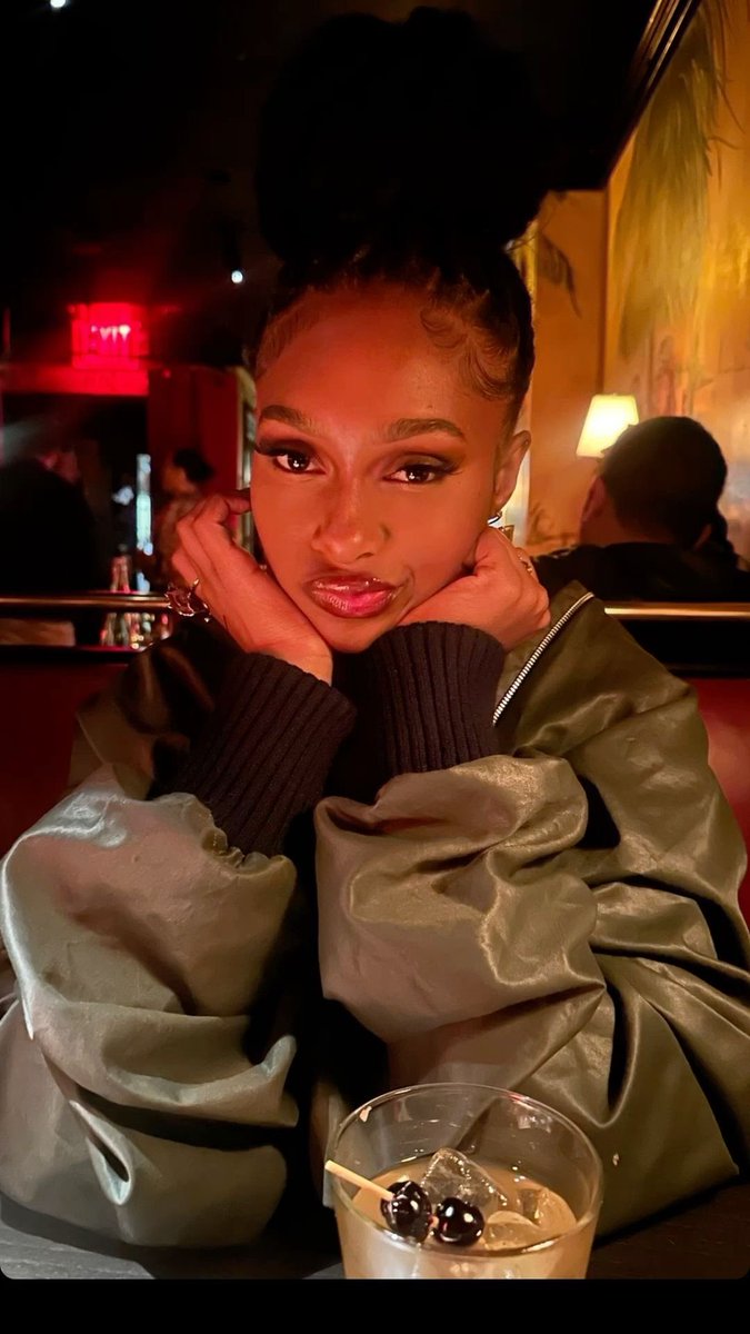 Kymora tweet media
