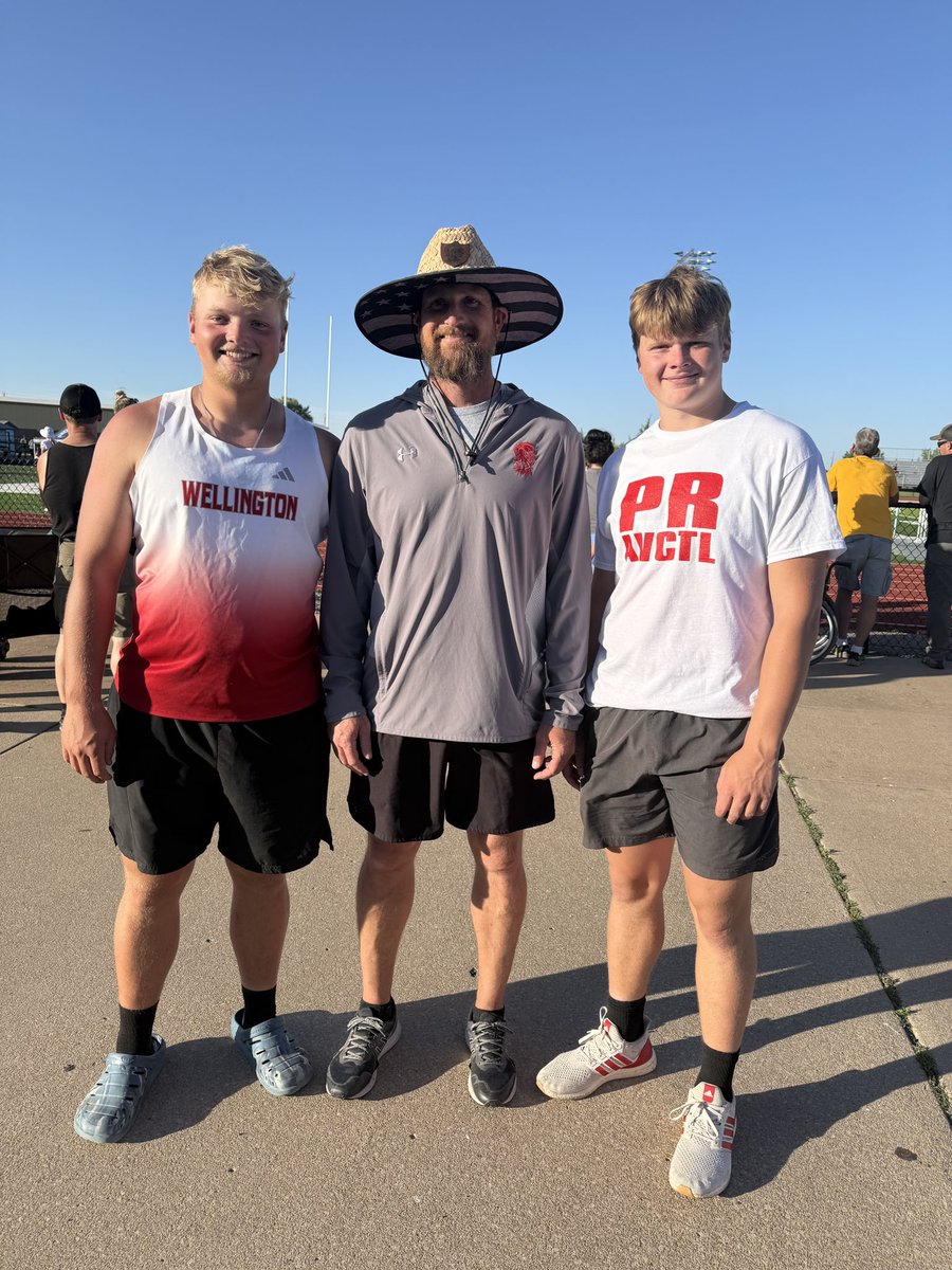 ryan_elder4's tweet photo. Nothing better than brothers playing sports together!  They have one more year of it!  Getting to coach them is a blessing!!!  Bigger faster stronger this summer!  Let’s GO https://t.co/Lb7g6X8vkf