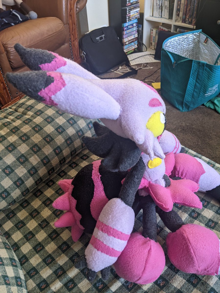 ultramitehero's tweet photo. Look what I finished making at the end of May!! I made a plush of a Pal from #Palworld that I've become attached to: #Tarantriss!! I named my one "Taffeta", because she likes to make costumes and accessories out of fabric! This was SUCH a labor of love, as you can probably tell!! https://t.co/gKzbdZQmw1