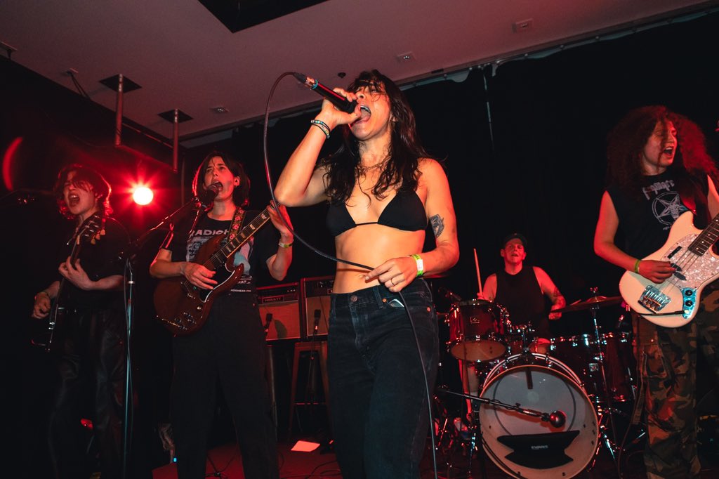 NOBRO (@nobromusic) on Twitter photo Some shots from our show in Portland ๐ค
Next up is Boise on June 3rd with <a href="/badwaitressband/">Bad Waitress</a>, grab your tickets here: dice.fm/partner/dice/eโฆ Some shots from our show in Portland ๐ค
Next up is Boise on June 3rd with <a href="/badwaitressband/">Bad Waitress</a>, grab your tickets here: dice.fm/partner/dice/eโฆ