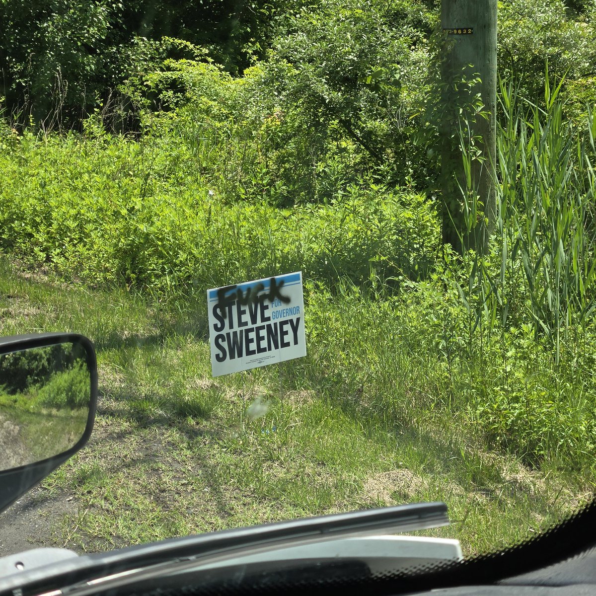 Someone not too happy that <a href="/SteveSweeney_NJ/">Steve Sweeney</a> is running for Governor, 😅🤣😂