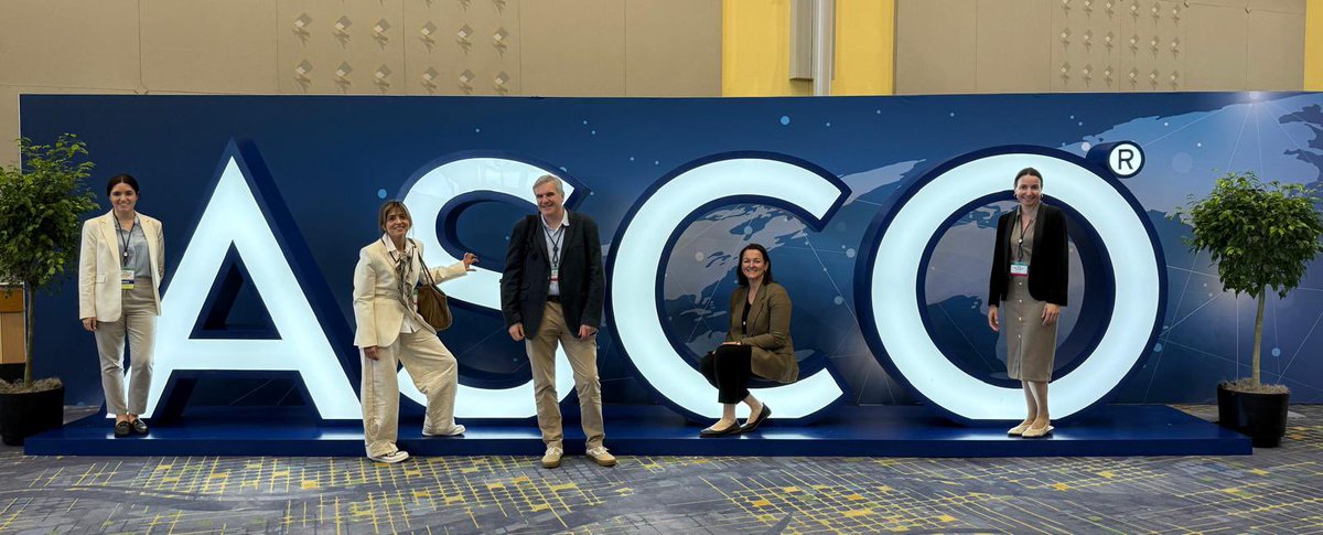 Ariadna Roqué Lloveras (@ariadnaroque8) on Twitter photo 🌟Attending #ASCO for the first time with a poster on a study from my time at <a href="/MSKCancerCenter/">Memorial Sloan Kettering Cancer Center</a> has been such an enriching experience. So much to learn, share, and be inspired by! #ASCO2025
👏Special thanks to <a href="/idibgi/">IDIBGI Institut d'Investigació Biomèdica de Girona</a>, <a href="/_SEOM/">SEOM</a>, and the <a href="/ICO_oncologia/">Institut Català d'Oncologia</a> for their invaluable support! 🌟Attending #ASCO for the first time with a poster on a study from my time at <a href="/MSKCancerCenter/">Memorial Sloan Kettering Cancer Center</a> has been such an enriching experience. So much to learn, share, and be inspired by! #ASCO2025
👏Special thanks to <a href="/idibgi/">IDIBGI Institut d'Investigació Biomèdica de Girona</a>, <a href="/_SEOM/">SEOM</a>, and the <a href="/ICO_oncologia/">Institut Català d'Oncologia</a> for their invaluable support!