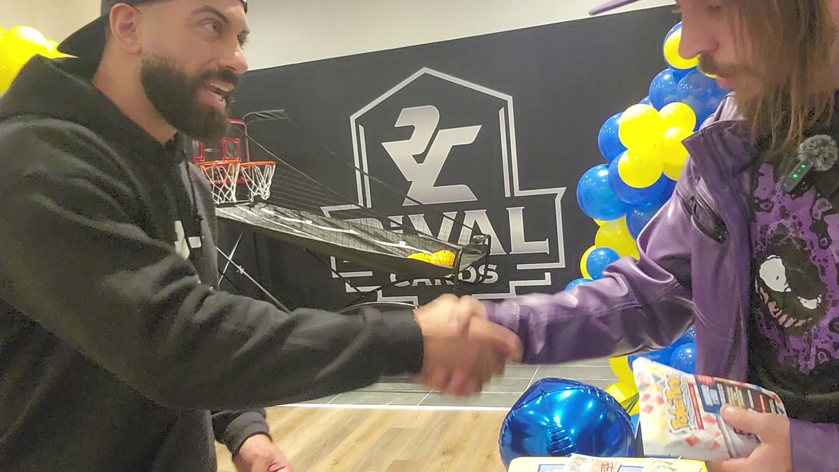 CoolTrnrVincent's tweet image. Editing the #PokeRev video now — and this one's full of good vibes:
✅ We met @poke_rev 
🎉 Opened a Terastal Festival box
🔥 Gifted a Destined Rivals sleeved pack too
Video drops Wednesday — don’t miss it!
#TradeUpForVincent