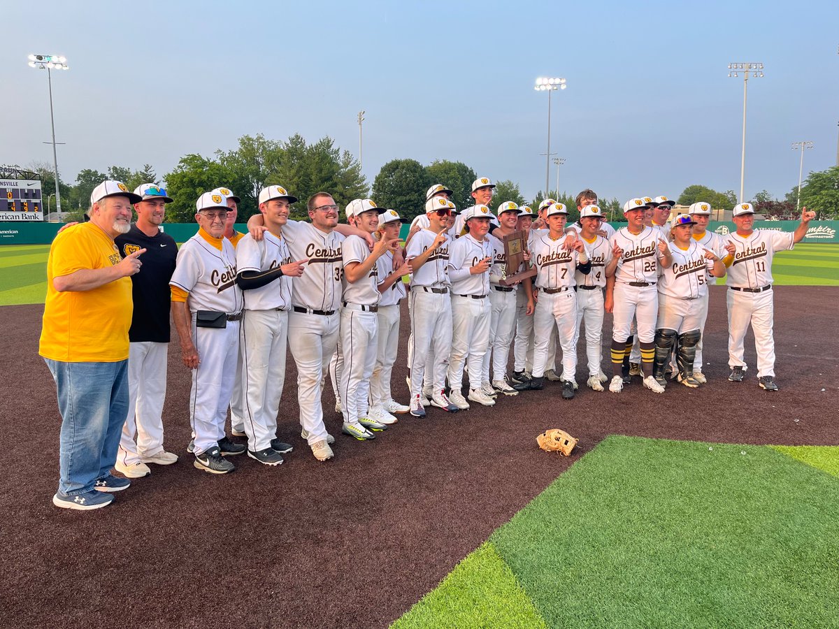 Aaron Hancock (@aaronhancock14) on Twitter photo FINAL from <a href="/IHSAA1/">IHSAA</a> baseball class 3A sectional 32 championship:
Central wins 4-1 over Memorial!
Tigers had beaten the Bears TWICE in the regular season, but it’s always hard to beat a team 3 times.
10th sectional title for Central baseball program!
<a href="/CHSBearsBasebal/">CHSBearsBaseball</a> <a href="/robbiefrank70/">Robbie Frank</a> FINAL from <a href="/IHSAA1/">IHSAA</a> baseball class 3A sectional 32 championship:
Central wins 4-1 over Memorial!
Tigers had beaten the Bears TWICE in the regular season, but it’s always hard to beat a team 3 times.
10th sectional title for Central baseball program!
<a href="/CHSBearsBasebal/">CHSBearsBaseball</a> <a href="/robbiefrank70/">Robbie Frank</a>