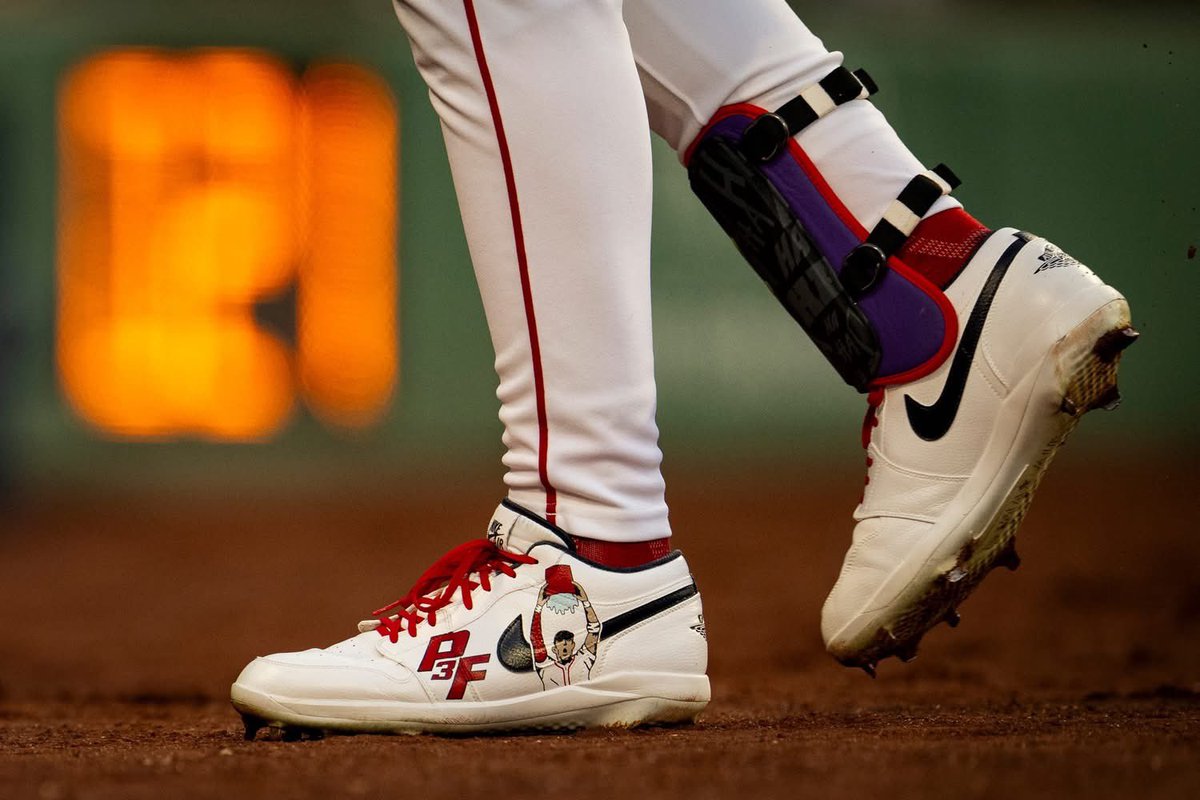 Boston College (@bostoncollege) on Twitter photo On MLBās annual #LouGehrigDay, Jarren Duran collaborated with the Peter Frates Foundation to create custom cleats honoring the former <a href="/BCBirdBall/">Boston College Baseball</a> captain and 2007 graduate. #StrikeoutALS
šø: @redsox On MLBās annual #LouGehrigDay, Jarren Duran collaborated with the Peter Frates Foundation to create custom cleats honoring the former <a href="/BCBirdBall/">Boston College Baseball</a> captain and 2007 graduate. #StrikeoutALS
šø: @redsox