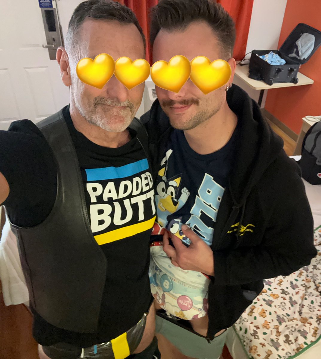 Had an amazing time at Lumberyard in Seattle on Saturday. So great to see friends and make some new ones. And DC next weekend here we come 💛🖤💚#diaperboys 
#diaperkink #diaperfetish
#soggydiaper #wetdiaper 
<a href="/puptrojan/">Pup Trojan Nefarious</a>