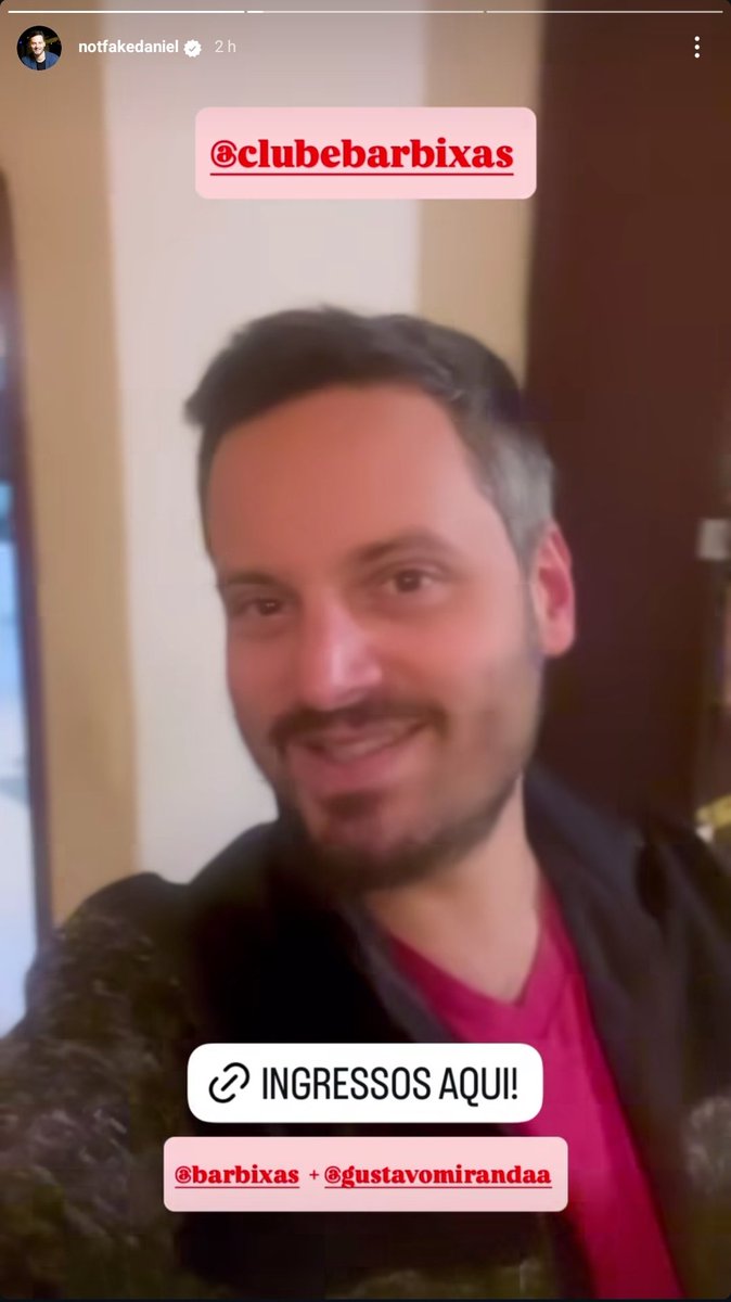 notfakenathy's tweet photo. GENTE 
OS TRÊS BOTARAM A CARA NO INSTAGRAM NO MESMO DIA 
EM DOIS ANOS DE BARBIXETE EU NUNCA VI ISSO 
FIM DOS TEMPOS MESMO!!! https://t.co/9IHD9EP17h
