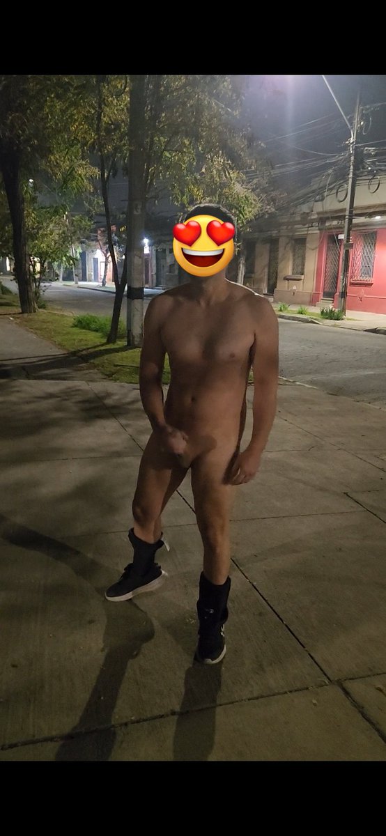 Se viene nuevo video con recorrido laaargo en pelota pajeandome en #arsmate 
Quiero invitar a grabarme por las calles quienes quieren?? #teamexhib #teamexhibit #morbopúblico #desnudoenpublico #masturbacionpublica #publicnaked #publicwanker #santiago #WWERAW