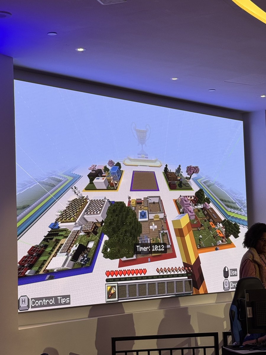 Techteachernyc's tweet image. Such an amazing day at the NYC Video Game Festival & Minecraft Challenge Finals! Families saw firsthand how Minecraft can be used to spark creativity and problem-solving in students. Big congrats to all the winners, especially the 1st Queens champs! 🏆