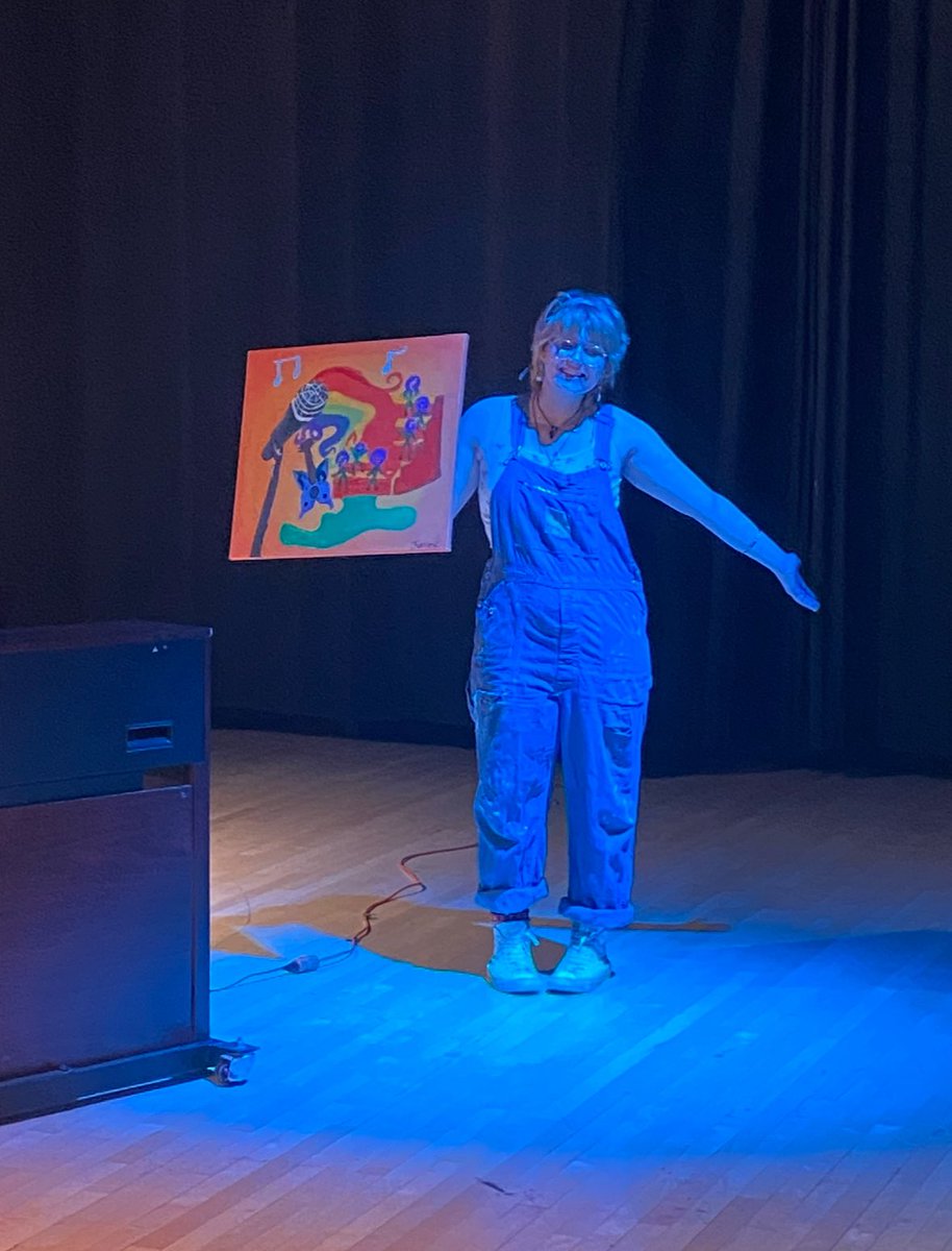 Our SPCSS SAC  hosted its 4th annual coffee house on May 15. This year, performances included a variety of vocal acts as well as skits, comedy, an interpretive artist, a blind-folded classical pianist, and a song performed in ASL. An amazing evening.  @pvnccdsb #BeingCreative