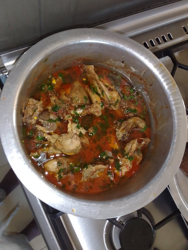 Abambo265's tweet photo. Mwina amaphika mafuta nde waduliramo nyama https://t.co/ODgW97FrfQ