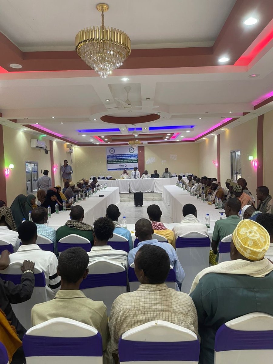 Nabadaynta Soomaaliya (@nabadaynta) on Twitter photo Today, 3 June, #Nabdaynta is supporting the inaugural Townhall on security and justice in Doolow, Jubaland State.
Around 100 peopleโincluding traditionally marginalised groups and the authoritiesโare attending. โ๏ธ
#GoFarGoTogether <a href="/UKinSomalia/">UK in Somalia๐ฌ๐ง๐ธ๐ด</a> <a href="/EU_in_Somalia/">EU Delegation Somalia</a> @IOM_Somalia Today, 3 June, #Nabdaynta is supporting the inaugural Townhall on security and justice in Doolow, Jubaland State.
Around 100 peopleโincluding traditionally marginalised groups and the authoritiesโare attending. โ๏ธ
#GoFarGoTogether <a href="/UKinSomalia/">UK in Somalia๐ฌ๐ง๐ธ๐ด</a> <a href="/EU_in_Somalia/">EU Delegation Somalia</a> @IOM_Somalia