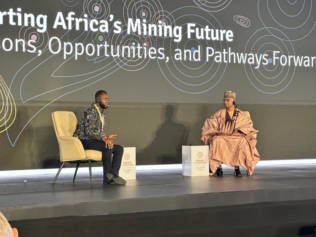 African Minerals Development Centre (AMDC) (@africanamdc) on Twitter photo In a fireside chat moderated by AMDC’s Mr. <a href="/summermkhululi/">Mkhululi Nkosilamandla Ncube</a> Mkhululi Ncube, 🇳🇪 Niger’s Minister of Mines, Col. Ousmane Abarchi, announced plans for a national economic development fund to reinvest mining revenues & tackle illicit mining.
#ResourceForDevelopment #IllicitMining In a fireside chat moderated by AMDC’s Mr. <a href="/summermkhululi/">Mkhululi Nkosilamandla Ncube</a> Mkhululi Ncube, 🇳🇪 Niger’s Minister of Mines, Col. Ousmane Abarchi, announced plans for a national economic development fund to reinvest mining revenues & tackle illicit mining.
#ResourceForDevelopment #IllicitMining