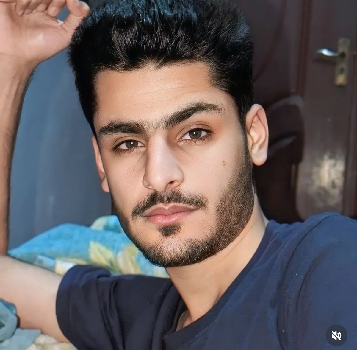 #brother_Aimal was forcibly disappeared by the Pakistani state last night from our home he’s is underage, I request everyone please rise your voice for my brother 
#ReleaseAimalBaloch