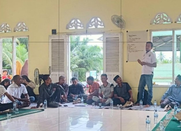 โณ๐'๐๐ฝ๐พ ๐
๐ฟ๐ฟ (@abdullmuthy) on Twitter photo Menteri desa dan Wamendes hadir mengawal pendirian koperasi desa merah putih di tanah Papua ..
#KopdesHadirdiPapua
<a href="/prabowo/">Prabowo Subianto</a>
<a href="/YandriSusanto27/">Yandri Susanto</a>
<a href="/ArizaPatria/">Ariza Patria</a>
<a href="/taufikmadjid71/">IG : taufik.madjid</a>
<a href="/kemendespdt/">#BangunDesaBangunIndonesia</a>
<a href="/bpsdmkemendesa/">Bpsdm Kemendesa</a>
<a href="/desapenusantara/">desapesonanusantara</a> Menteri desa dan Wamendes hadir mengawal pendirian koperasi desa merah putih di tanah Papua ..
#KopdesHadirdiPapua
<a href="/prabowo/">Prabowo Subianto</a>
<a href="/YandriSusanto27/">Yandri Susanto</a>
<a href="/ArizaPatria/">Ariza Patria</a>
<a href="/taufikmadjid71/">IG : taufik.madjid</a>
<a href="/kemendespdt/">#BangunDesaBangunIndonesia</a>
<a href="/bpsdmkemendesa/">Bpsdm Kemendesa</a>
<a href="/desapenusantara/">desapesonanusantara</a>