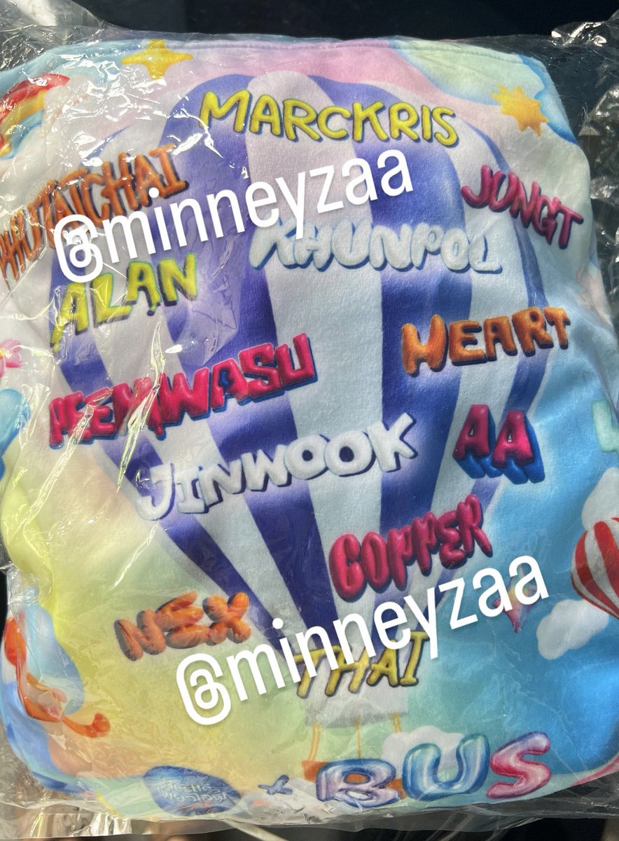 ยังมีใครสนใจมั้ยคะ
ขาย/ส่งต่อ ผ้าห่มเนสท์เล่น้องบัส ver 2 

999 - รวมส่ง/นัดรับได้ BTS เพลินจิต

#ตลาดนัดบัส #ตลาดนัดbus 
#NestlePureLifexBUS