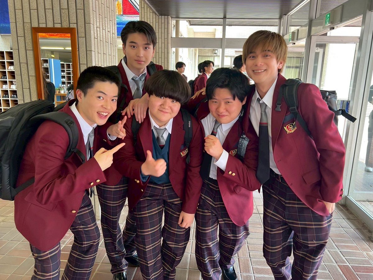 ✨👩‍🏫#神説教オフショット📸✨

2年10組のみんな
下校中のオフショット📸

#島村龍乃介
#大原由暉
#染谷隼生
#水野哲志
#田村継

#広瀬アリス 
🏫なんで私が #神説教🗯️
【第9話】6月7日(土)よる9時