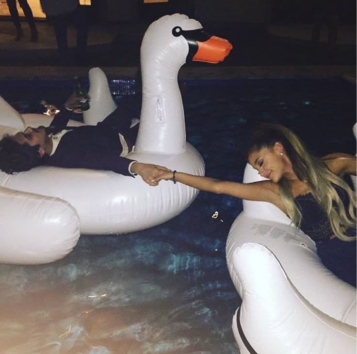 💌 :: " Thank godness I’m not a celebrity because if I were ariana and if people were harassing me on the internet all the time I’d record myself singing yes and to Ethan’s baby and will post it. Or imperfect for you. Depends on how I’m feeling. "