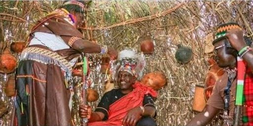 Raila did this same thing akaitwa mchawi 🤔. Luos can’t catch a break 🤦🏾‍♂️