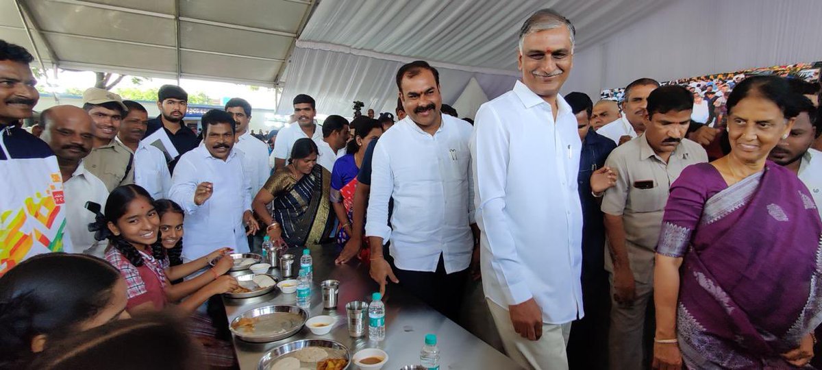 మాజీ మంత్రివర్యులు , సిద్దిపేట శాసనసభ్యులు , నిత్య కృషీవలురు గౌరవ శ్రీ హరీశ్ రావు గారికి హృదయపూర్వక జన్మదిన శుభాకాంక్షలు