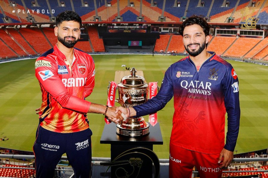 CryptoMufaa's tweet photo. #RCBvPBKS 

I believe Shreyas Iyer will rise as a new star for India today? https://t.co/itxNEH18uV