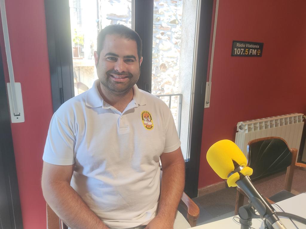 Bon dia! Avui, a les 12 h, entrevistem Albert Santiago, membre de la junta directiva de l'Agrupació de Colles Geganteres de Catalunya. Amb ell, parlarem dels actes d'aquest cap de setmana, a Caldes de Malavella, que esdevindrà l'epicentre de la cultura gegantera del país.