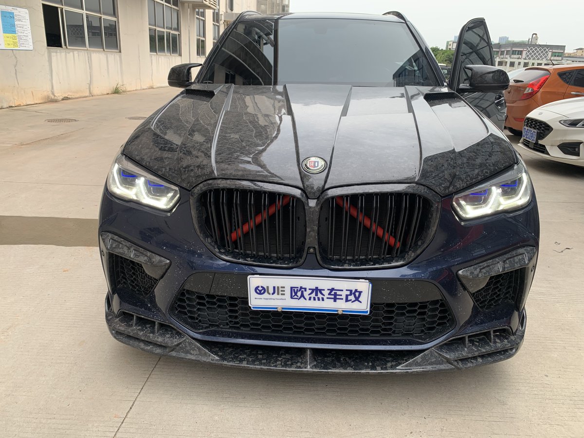 OUE CARBON FIBER (@ouecarbon) on Twitter photo 