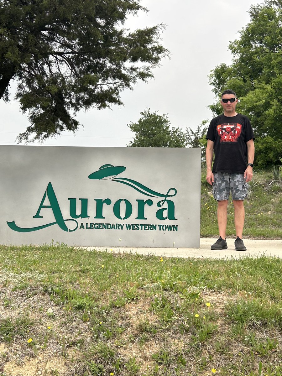 koesy11's tweet photo. Aurora Texas where the first alien encounter happen in 1897 https://t.co/3KGB1wGxA1
