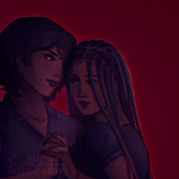 Bust of Edwarda and Blaire slow dancing