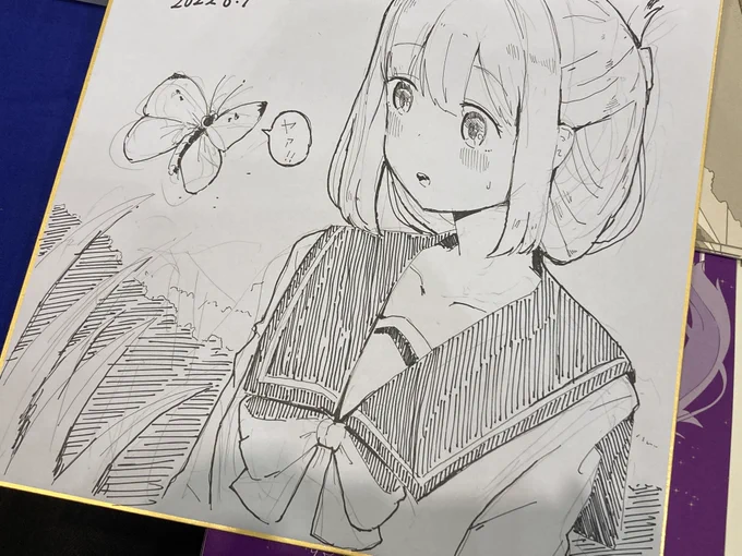 コミティアでスケブした森白さん 
