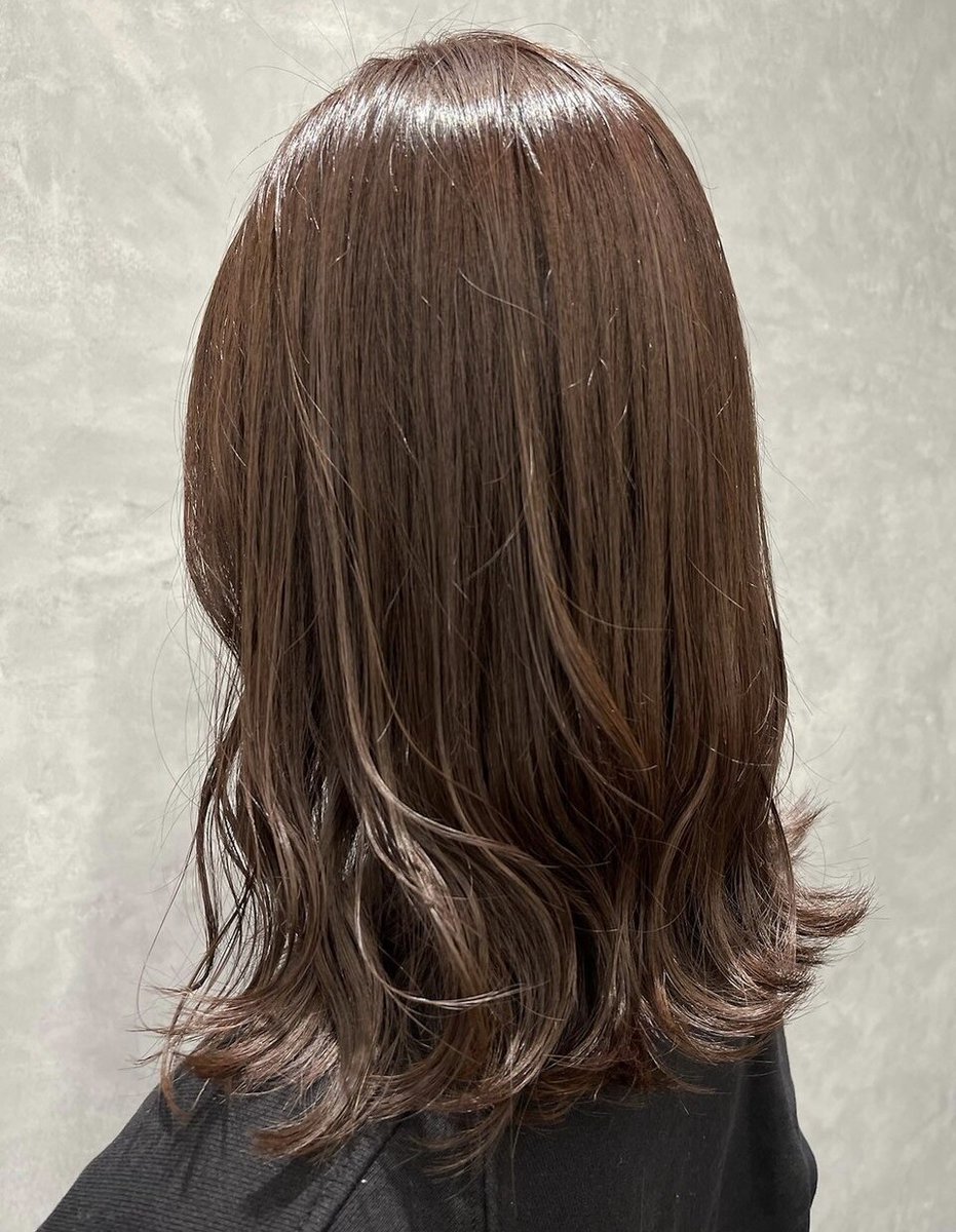 マロンベージュはまろやかなベージュにマロンの温かみが加わった