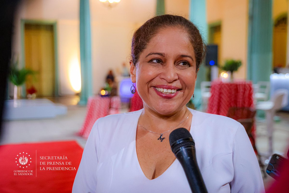 Secretaría de Prensa de la Presidencia (@secprensasv) on Twitter photo <a href="/MITURElSalvador/">Ministerio de Turismo</a> <a href="/MorenaValdezSV/">Morena Valdez 🇸🇻</a> <a href="/ViviendaSV/">Ministerio de Vivienda - FONAVIPO</a> <a href="/misol140/">Michelle Sol 🇸🇻</a> <a href="/nayibbukele/">Nayib Bukele</a> #FiestaDeLaRepública | “La embajada de Italia (<a href="/italyinsalvador/">Italy in El Salvador</a>) nos ha venido colaborando en el producto turístico del café, al Instituto Salvadoreño del Café (<a href="/ISCafe_SV/">Instituto Salvadoreño del Café</a>), también en capacitaciones a empresarios turísticos y a emprendedoras de la zona del trifinio”, expresó la <a href="/MITURElSalvador/">Ministerio de Turismo</a> <a href="/MorenaValdezSV/">Morena Valdez 🇸🇻</a> <a href="/ViviendaSV/">Ministerio de Vivienda - FONAVIPO</a> <a href="/misol140/">Michelle Sol 🇸🇻</a> <a href="/nayibbukele/">Nayib Bukele</a> #FiestaDeLaRepública | “La embajada de Italia (<a href="/italyinsalvador/">Italy in El Salvador</a>) nos ha venido colaborando en el producto turístico del café, al Instituto Salvadoreño del Café (<a href="/ISCafe_SV/">Instituto Salvadoreño del Café</a>), también en capacitaciones a empresarios turísticos y a emprendedoras de la zona del trifinio”, expresó la