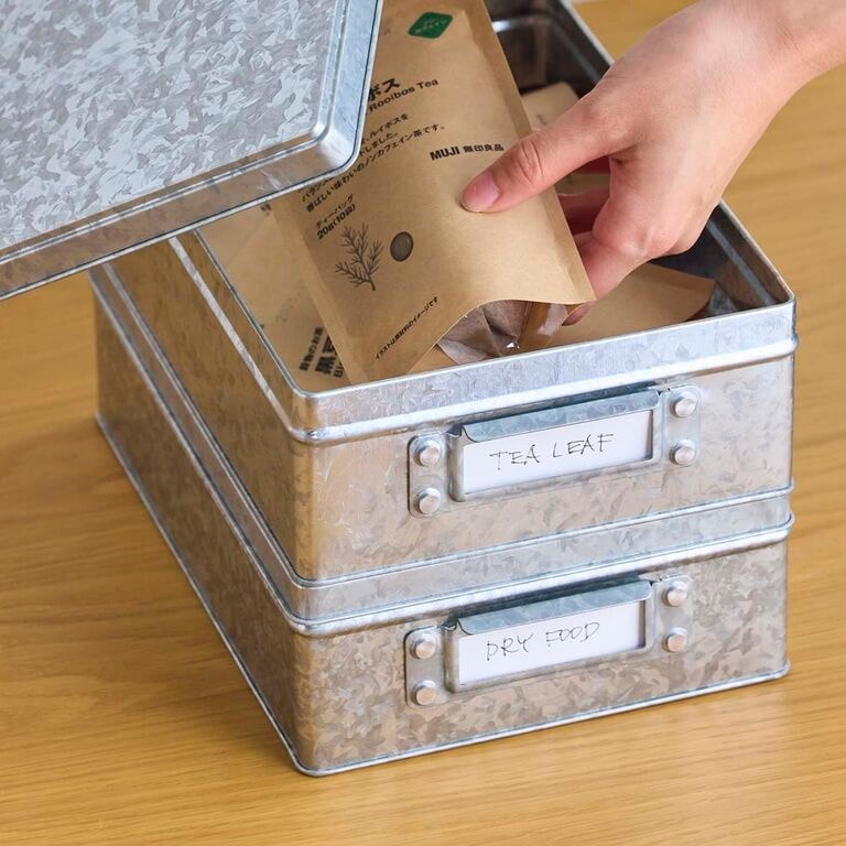 無印良品トタンボックスカスタム 無印トタンボックスカスタムDIY 今回は無印良品のトタンボックス大を