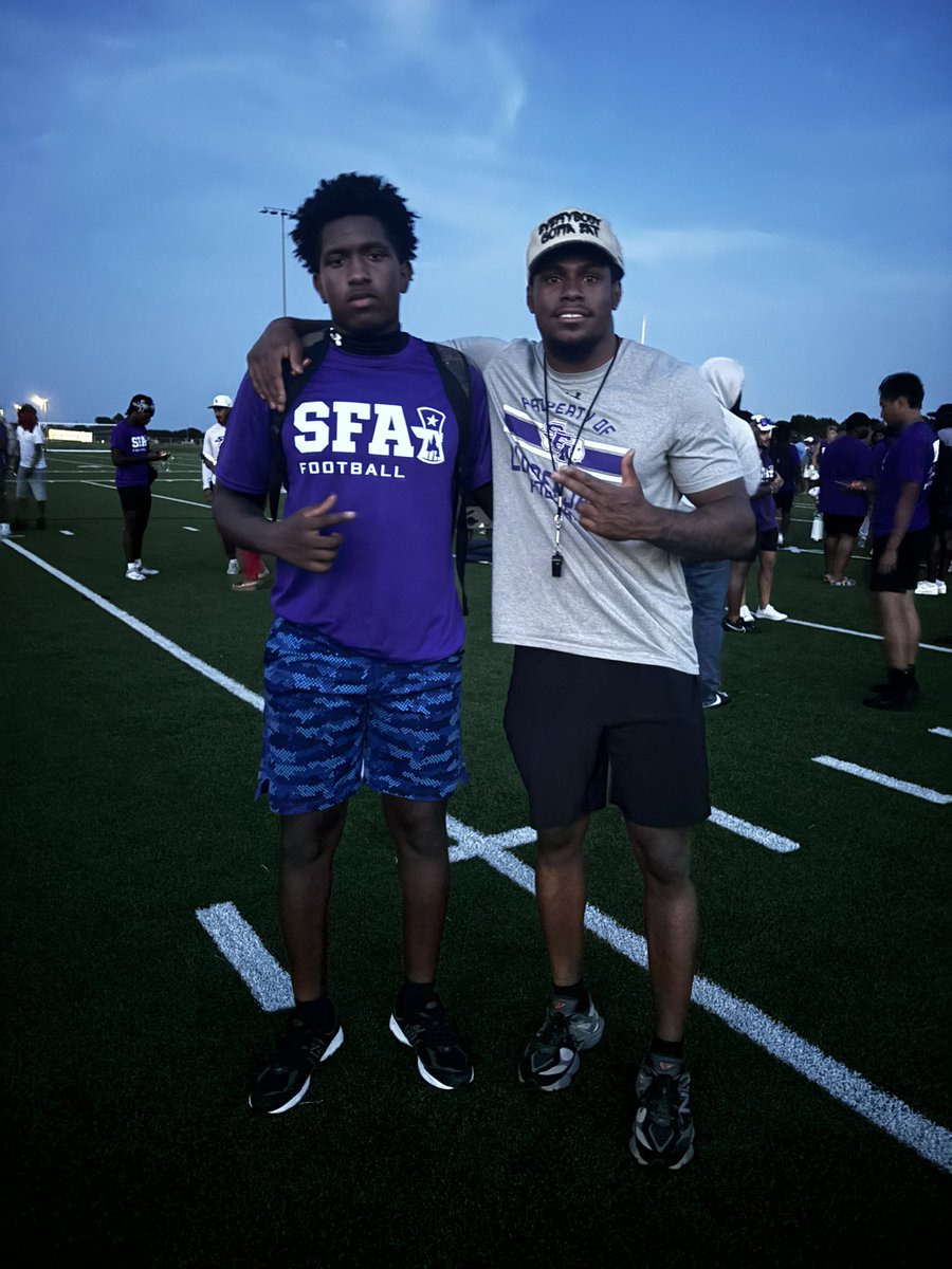 Kenneth Youngblood Jr (@kj2fye) on Twitter photo Had a good time learning from <a href="/Coach_Jaheim/">Jaheim Mullen</a> and <a href="/Coach_RogersSFA/">Cameron Rogers</a> .Thank you for the invite
<a href="/LancasterFBwebo/">Lancaster Football</a> Had a good time learning from <a href="/Coach_Jaheim/">Jaheim Mullen</a> and <a href="/Coach_RogersSFA/">Cameron Rogers</a> .Thank you for the invite
<a href="/LancasterFBwebo/">Lancaster Football</a>