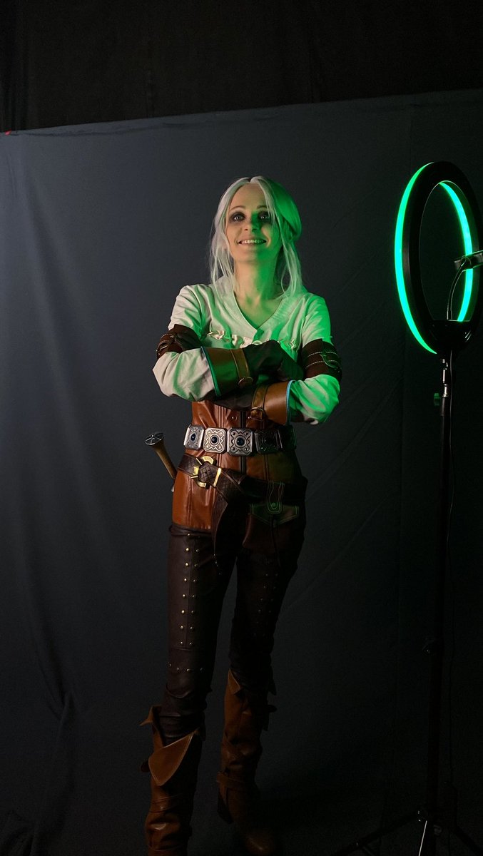 Геймплей ведьмака 4 еще не показали, тогда я покажу завалявшиеся бэки с косплея Цири!
#ведьмак #косплей #witcher #ciri #cosplay #TheWitcher