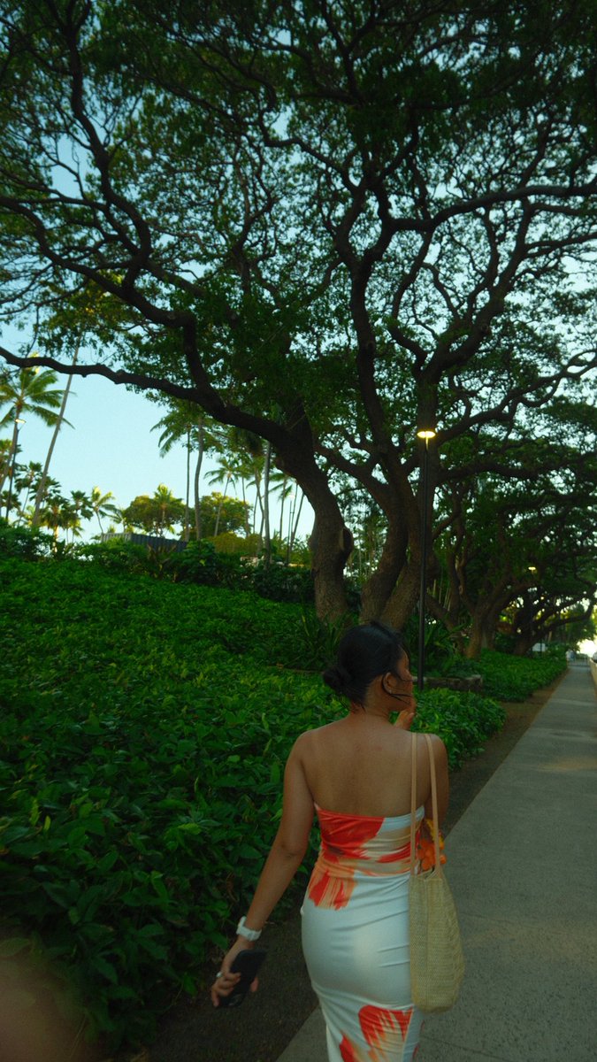yinclave's tweet photo. annual trip to hawaii ☀️🌺🐟🐚 https://t.co/N7vbvkgx3v