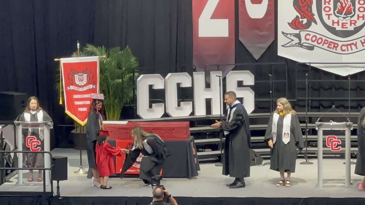 Student Activities tweet media