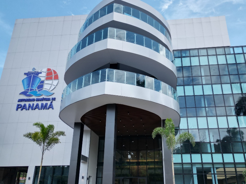 Panamá rechaza afirmaciones engañosas sobre sanciones a Irán, puesto que los más de 650 buques excluidos del registro desde 2019 y los 214 cancelados desde oct. 2024 son ejemplos de su firme compromiso contra el financiamiento del terrorismo y la pesca INDNR.
Más detalles en: