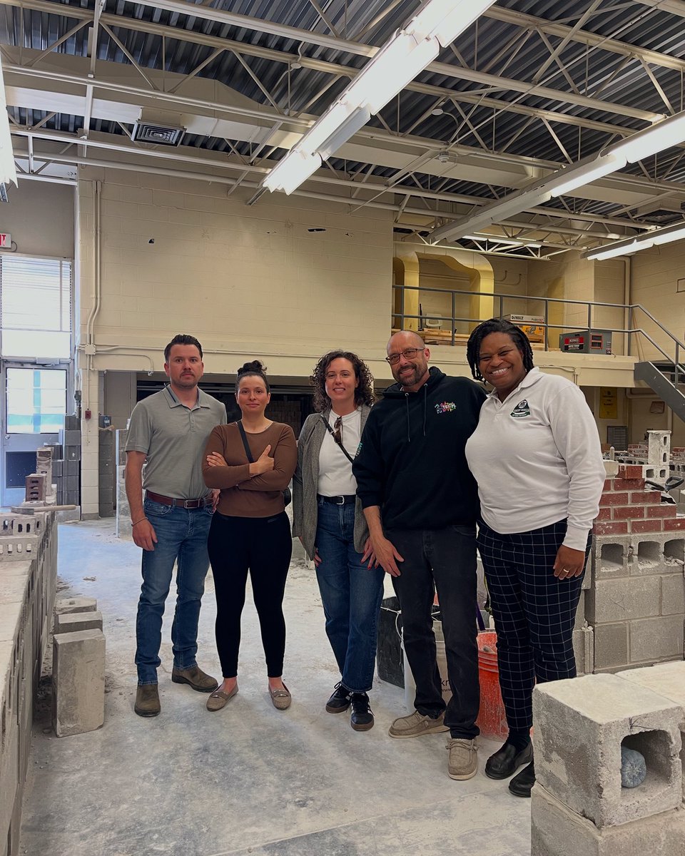 Westview Centennial SS (@westviewcentss) on Twitter photo We were proud to host our industry partners <a href="/TricanMasonry/">Trican Masonry</a> in our masonry shop! You are welcome at any time! #WeAreWestview We were proud to host our industry partners <a href="/TricanMasonry/">Trican Masonry</a> in our masonry shop! You are welcome at any time! #WeAreWestview