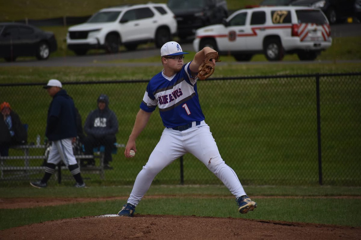 Lane Willoughby tweet media