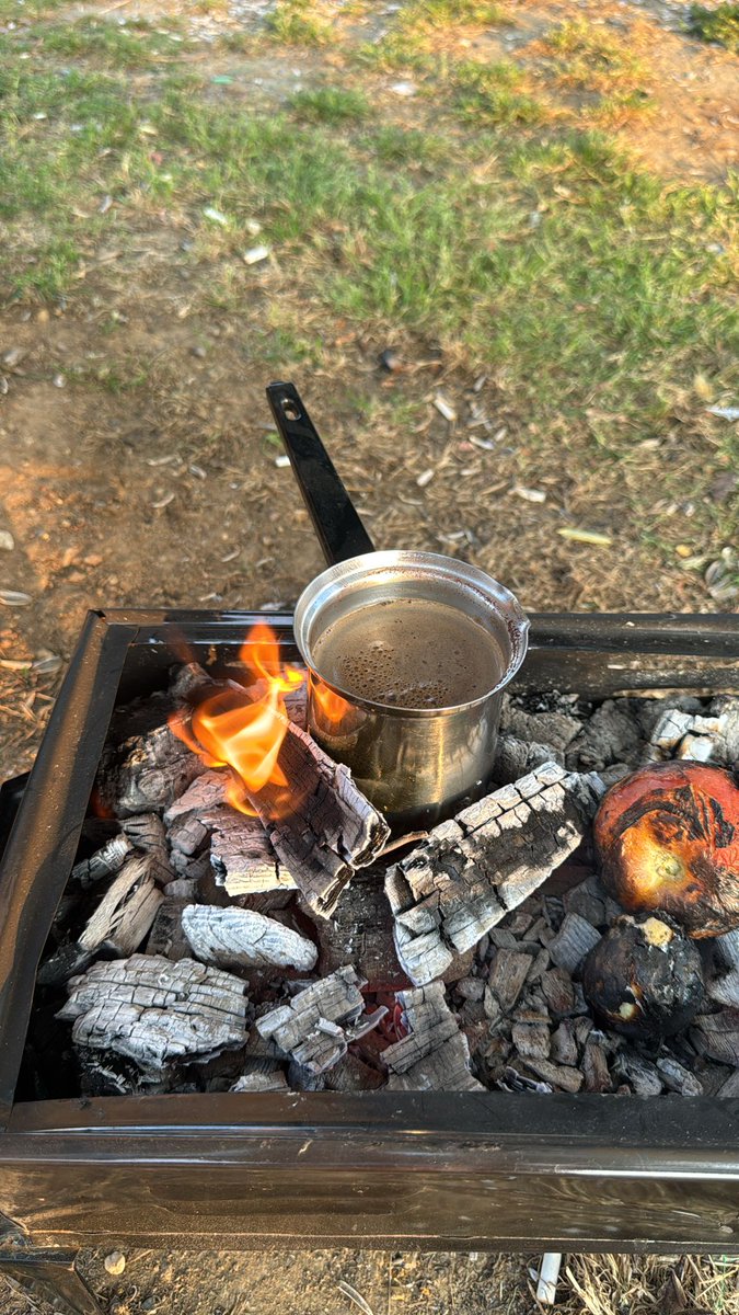 Düştüğüne üzülme ve şunu hatırla:

-Hz. Yusuf kuyuya düştükten sonra yükseldi.

Rabb'im! Geleceğimi bütün beklentilerimden güzel eyle.."💐 SABAH,ınız hayrola