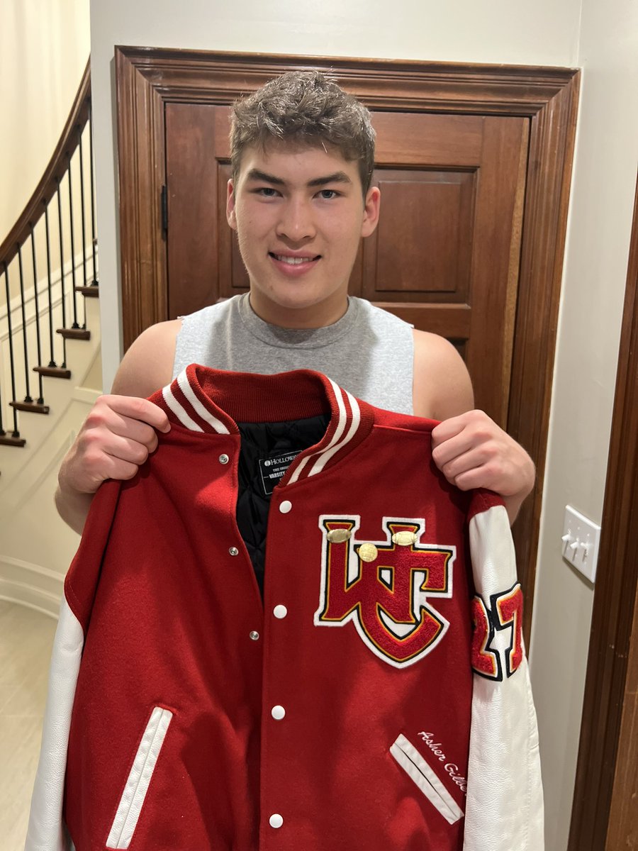 Ashbearakov's tweet photo. WC boys VB -#4, OH, varsity letter, 1st Team North Division, Leadership award, Bros, fun first season in the books 🏐 😃 https://t.co/UZq1lYXFLA