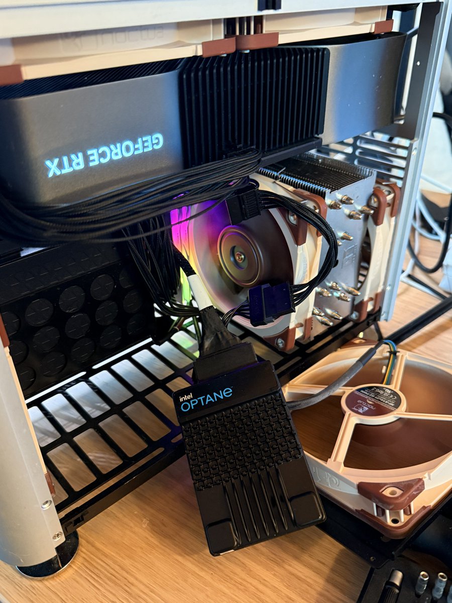 @pepperpengu.com tweet media