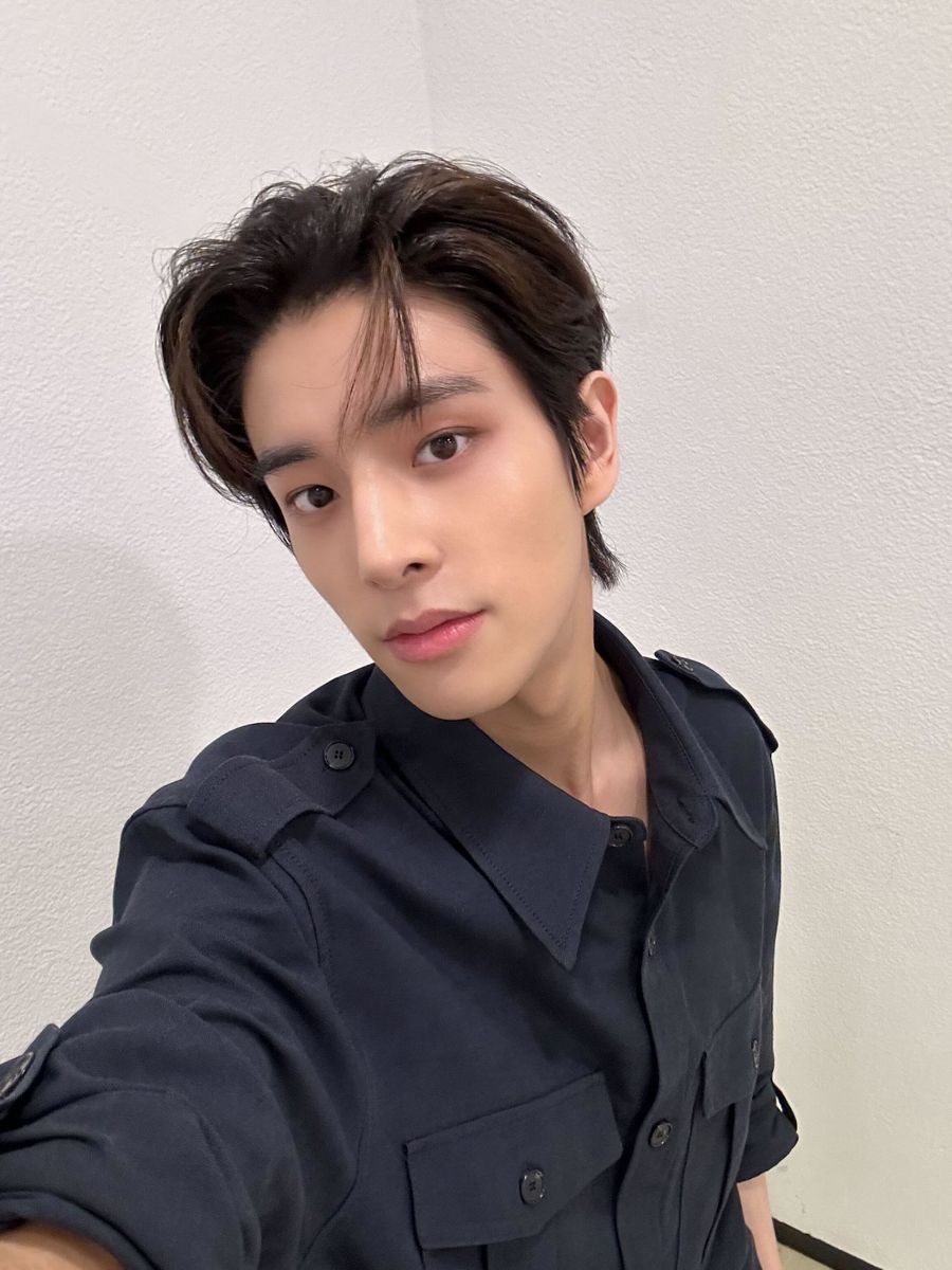 Woodsy Corner. tweet media