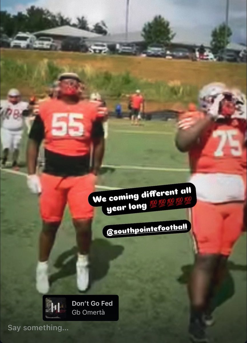 BIGBOYLEE2026's tweet image. 🚨Coaches get at me🚨
hudl.com/v/2QgH11
6’3 285
OL
Gpa:3.3
Co 2026!!
@southpointeFBSC @FootballSPHS @CoachDingle @Chisholm_Island @Hold_2017 @CoachPete1017 @CoachDezM @G_Yeldell7 !!